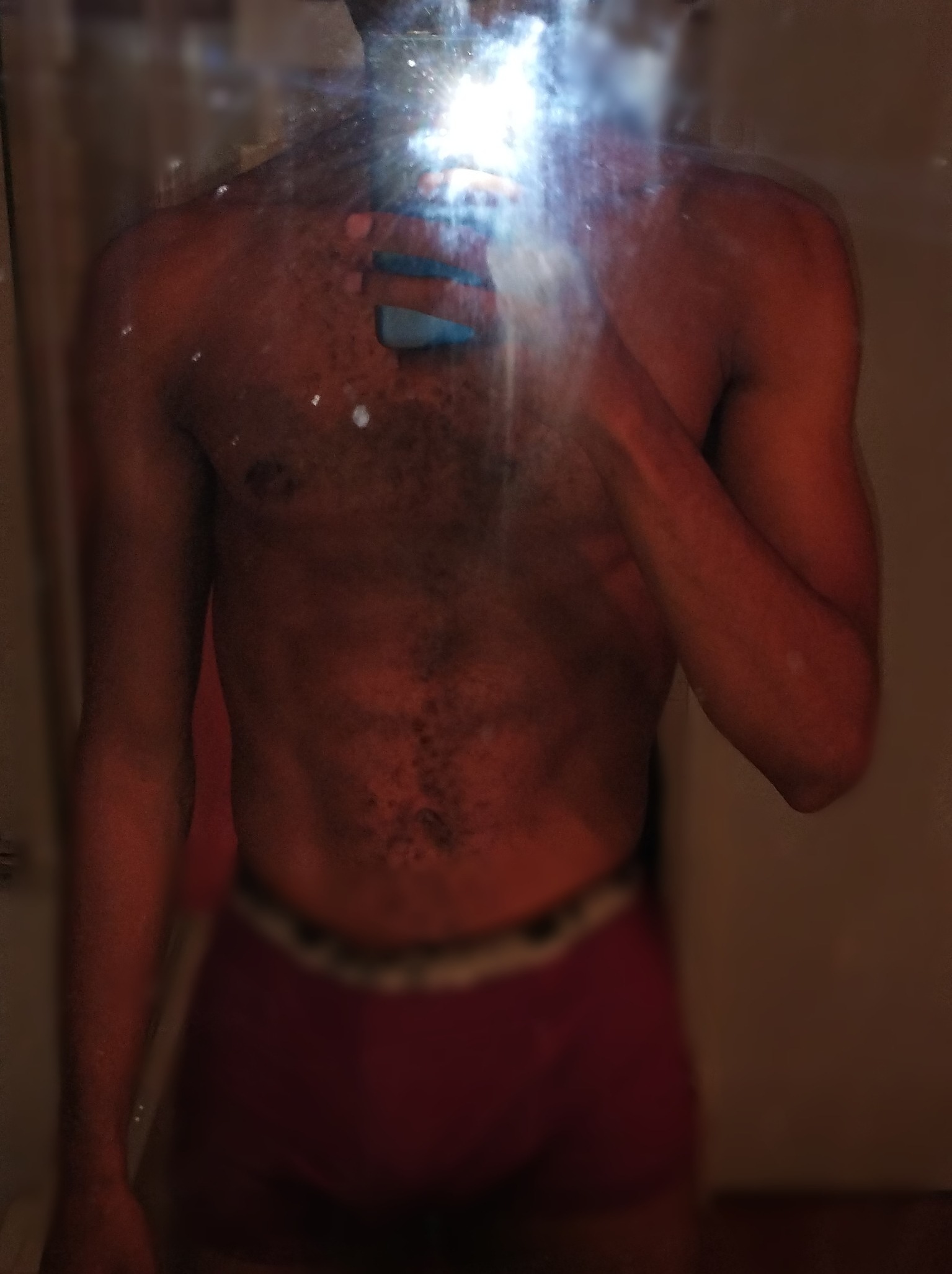 Profilo di Pierre-bernard